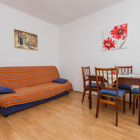 Apartment Juricic *